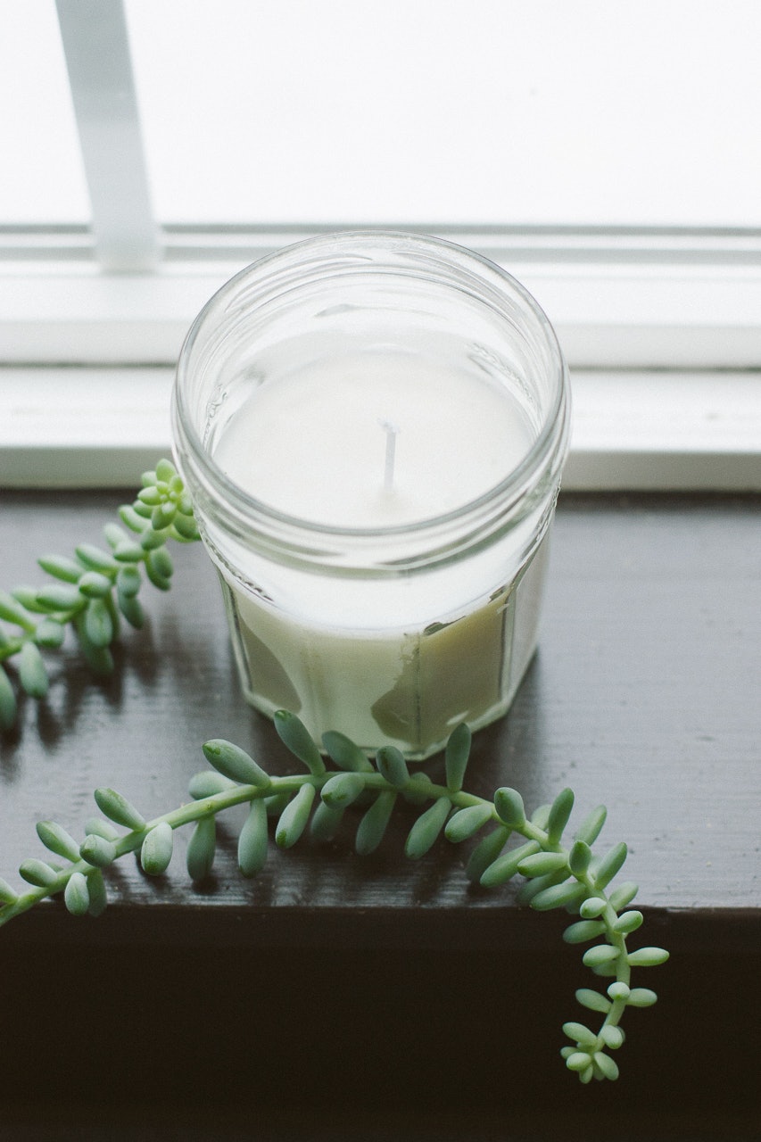 Soy Candle DIY with Jessica Pezalla of Bramble Workshop by Conscious by Chloé