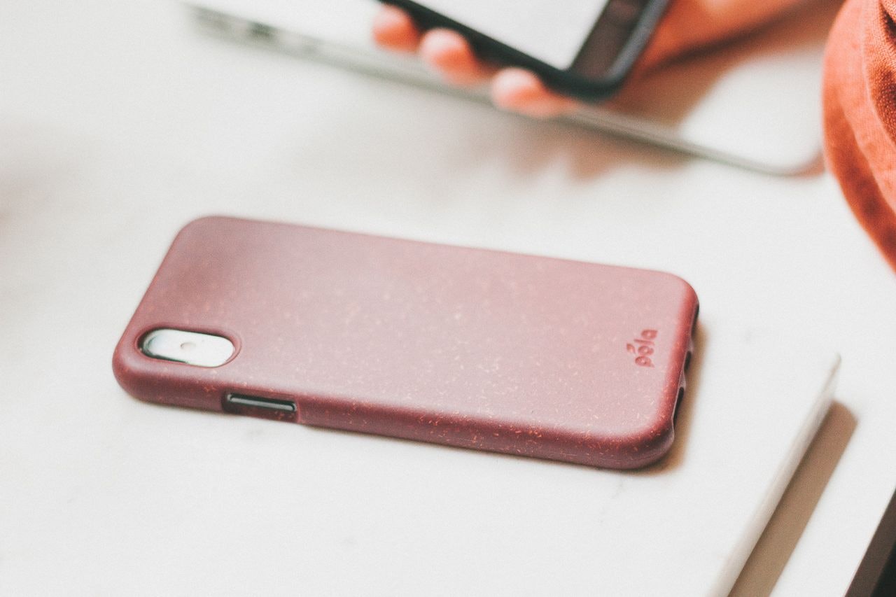 Pela Case's Compostable, Biodegradable, Non Plastic & Non Toxic Phone Case Review by Conscious by Chloé