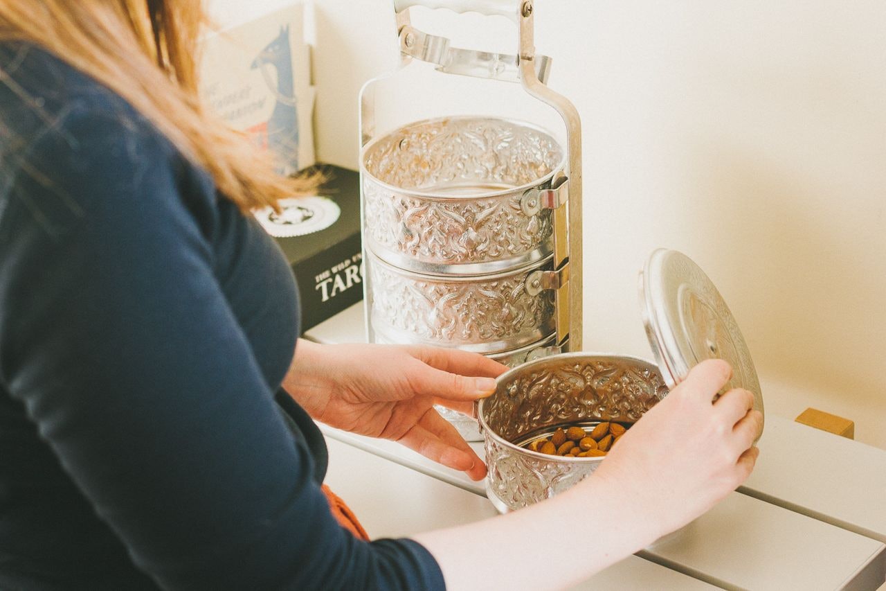 How to Pack a Zero Waste Snack in a Tiffin by Conscious by Chloé
