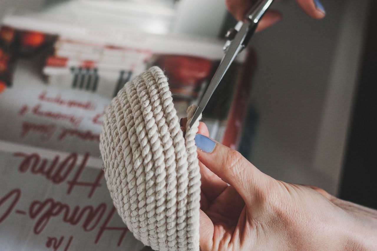 An Easy to Follow Rope Bowl Tutorial DIY by Conscious by Chloé