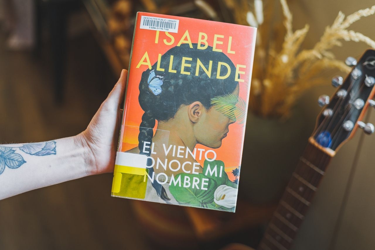 El Viento Conoce Mi Nombre by Isabel Allende by Conscious by Chloé